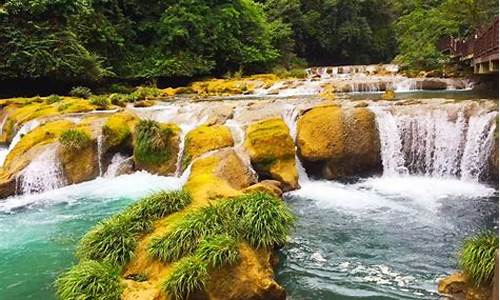 贵州荔波旅游攻略水春河漂流_贵州荔波旅游攻略水春河漂流小孩身