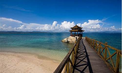 海南三亚旅游攻略行程_海南三亚旅游攻略必去景点自驾